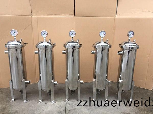 抱(bao)箍(gu)型单袋(dai)式过滤(lv)器